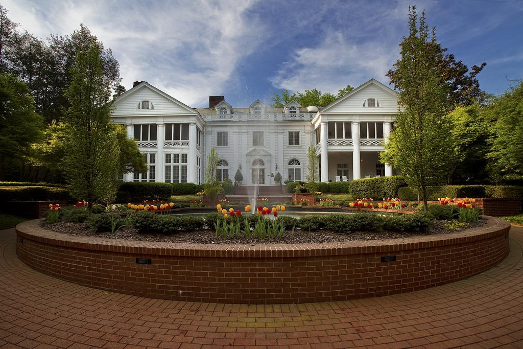 The Duke Mansion Bed and Breakfast Σάρλοτ Εξωτερικό φωτογραφία