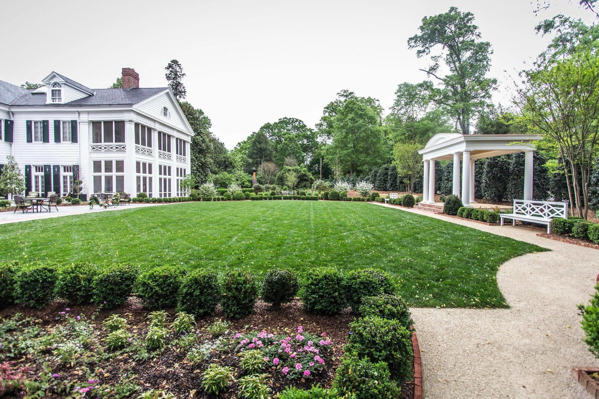 The Duke Mansion Bed and Breakfast Σάρλοτ Εξωτερικό φωτογραφία